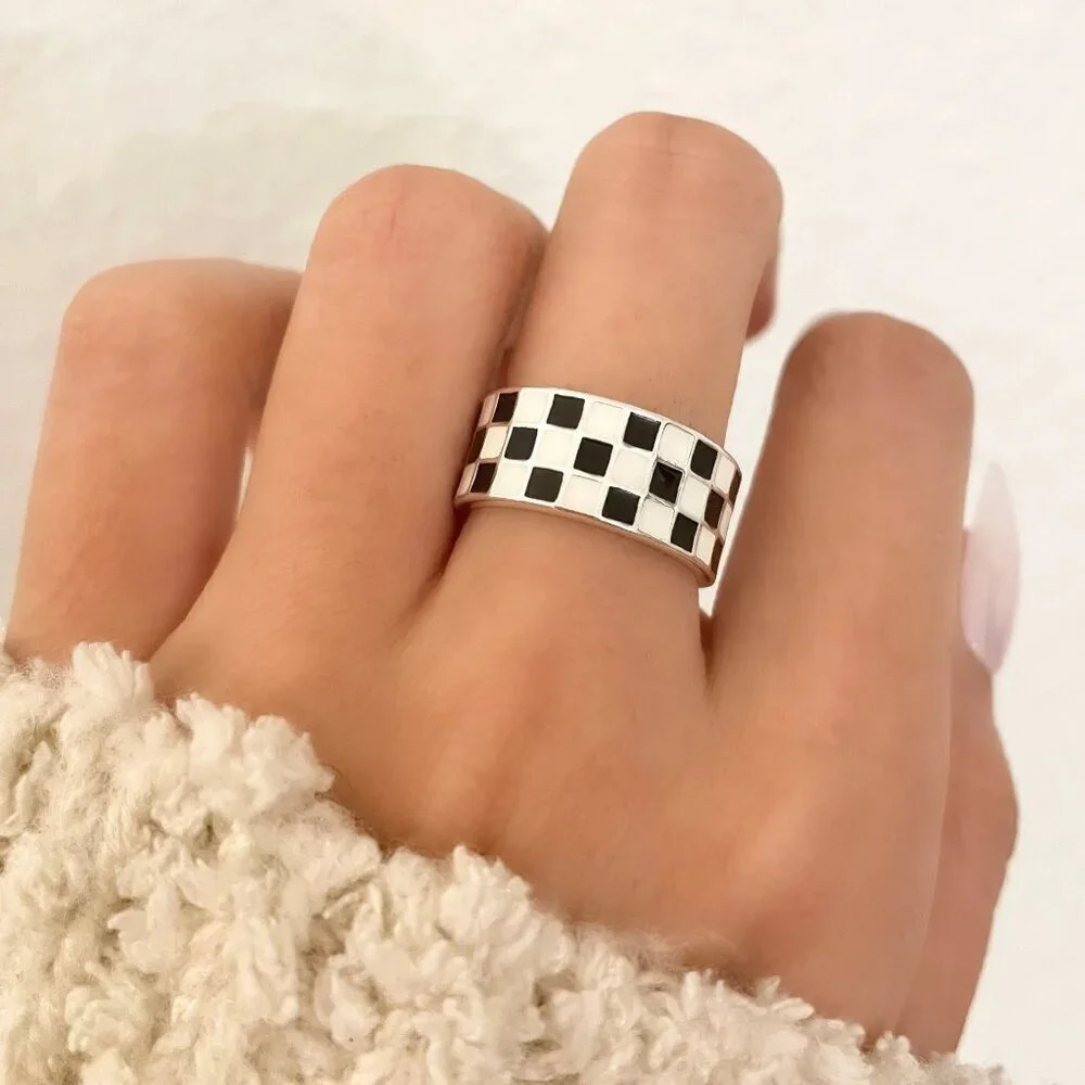 925 SSterling Silver Checkered Ring Checkerboard Ring Minimalist Wide Ring - Picture 2 of 6